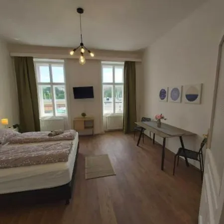 Cozy New Apartment Near Hannovermarkt Vienna Exterior photo