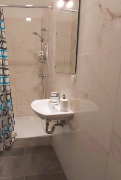 Cozy New Near Hannovermarkt Apartment Vienna