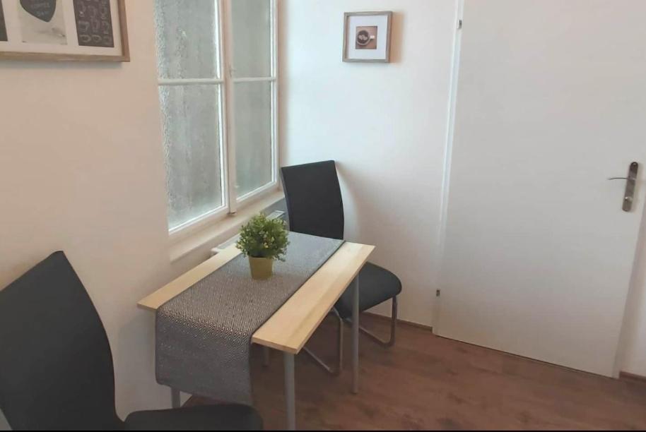 Cozy New Near Hannovermarkt *